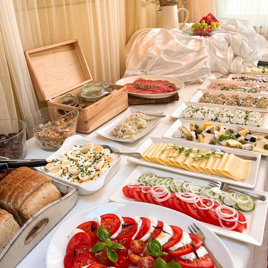 Palac Bazantarnia Hotell